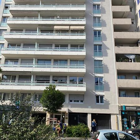 Residence Zola 2 Villeurbanne Exteriör bild